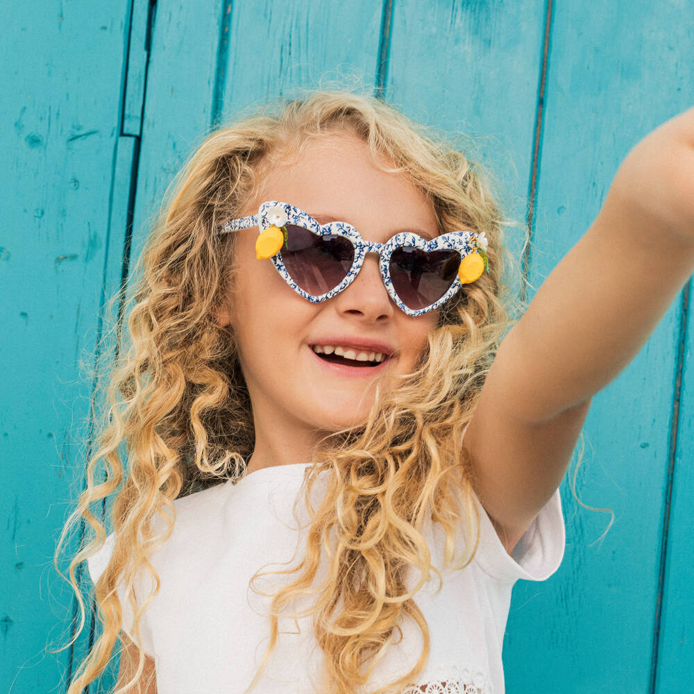 Monnalisa-Girls White Heart-Shaped Lemon Detail Sunglasses (UV400) | Childrensalon Outlet