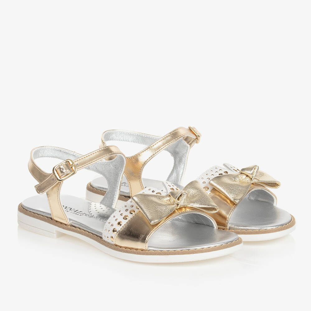 Monnalisa-Teen Girls Gold Bow Leather Sandals | Childrensalon Outlet