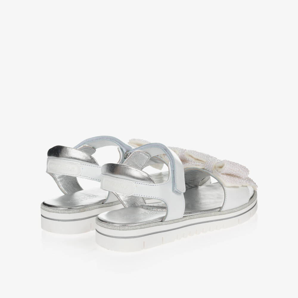 Monnalisa-صندل جلد لون أبيض مزين بفيونكة | Childrensalon Outlet