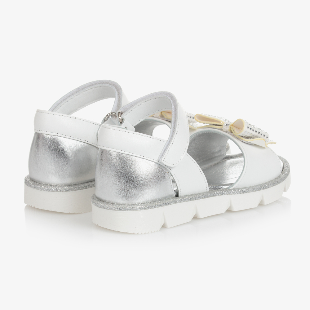 Monnalisa-Белые кожаные сандалии с бантиками | Childrensalon Outlet