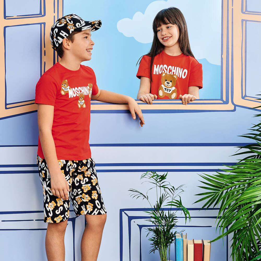 Moschino t shirt and shorts cheap