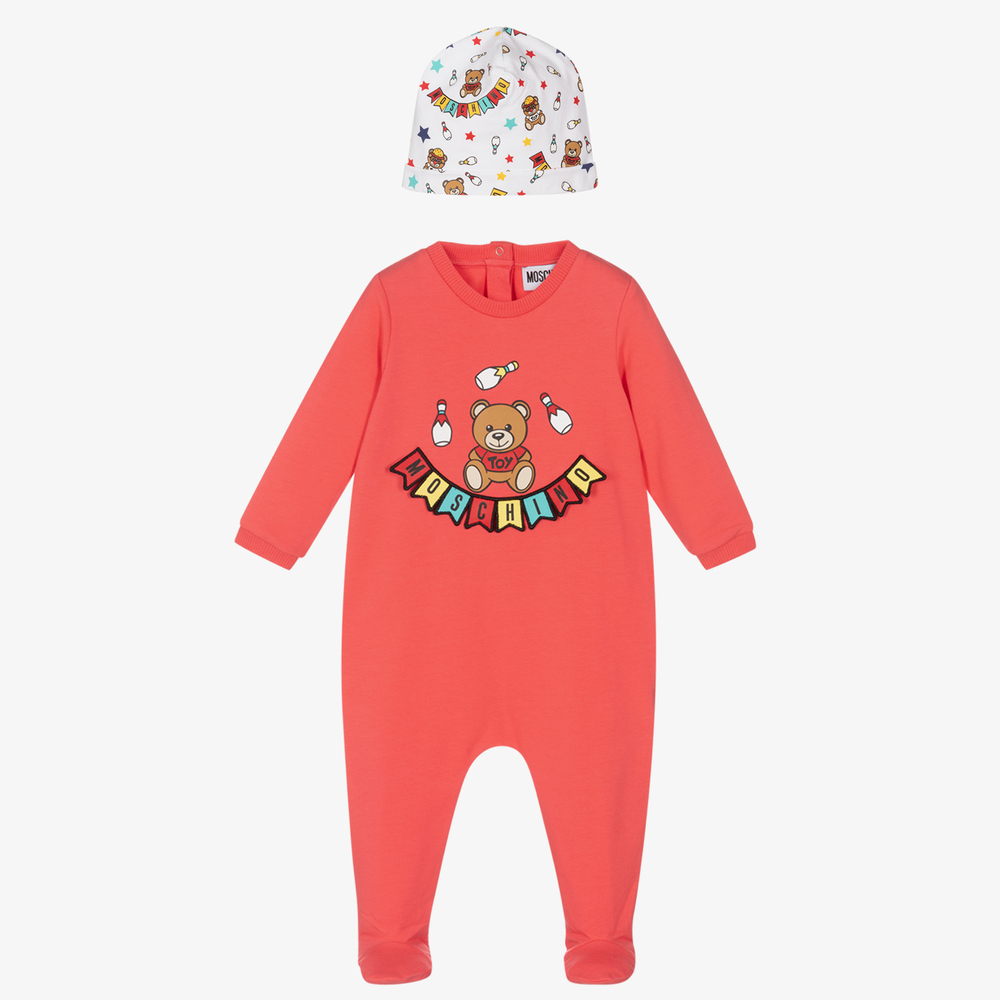 Moschino Baby - طقم بيبي غرو وقبعة قطن جيرسي لون زهري مرجاني للمولودات | Childrensalon