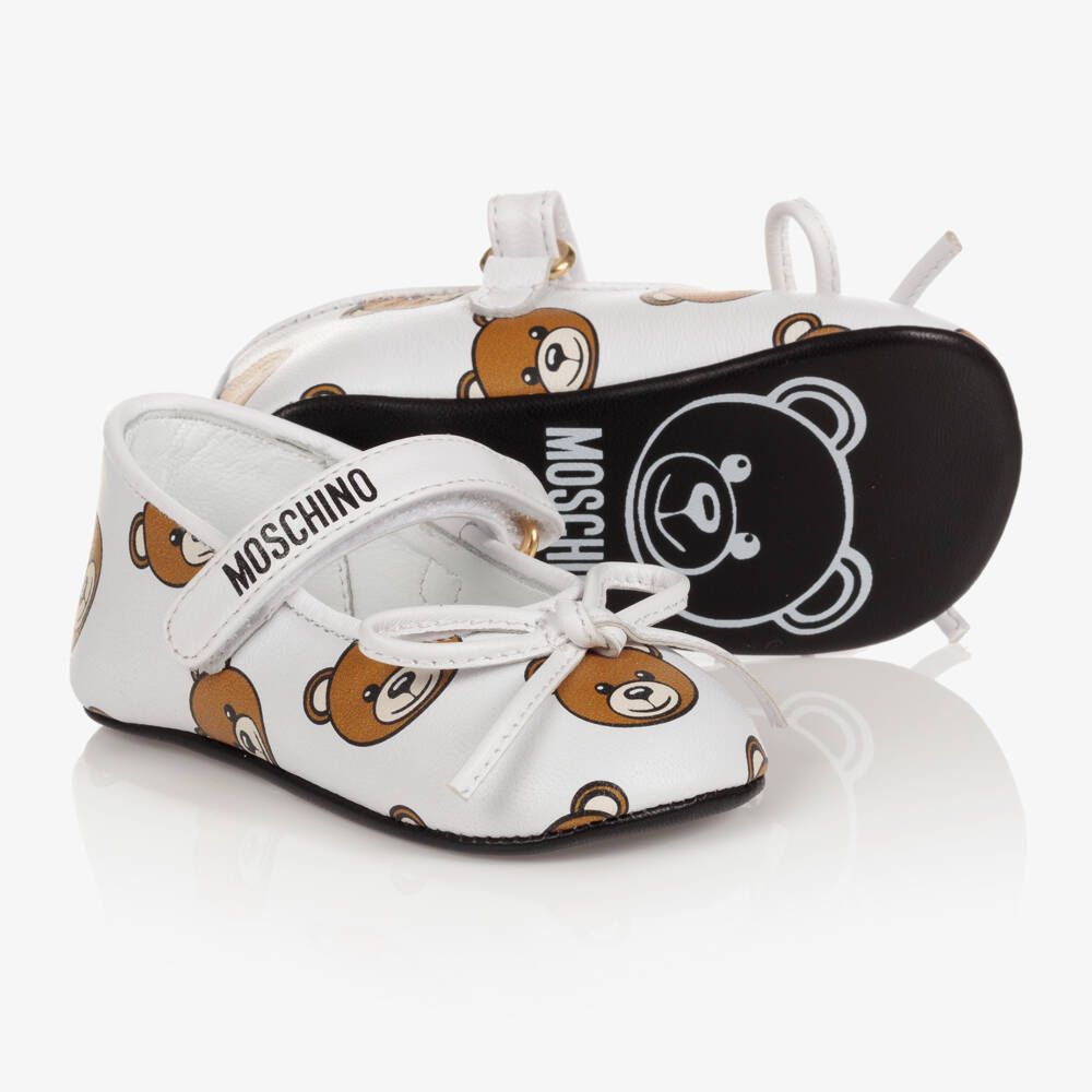 Moschino Kid-Teen-White Bear Aop Buckle Pre Walker | Childrensalon Outlet