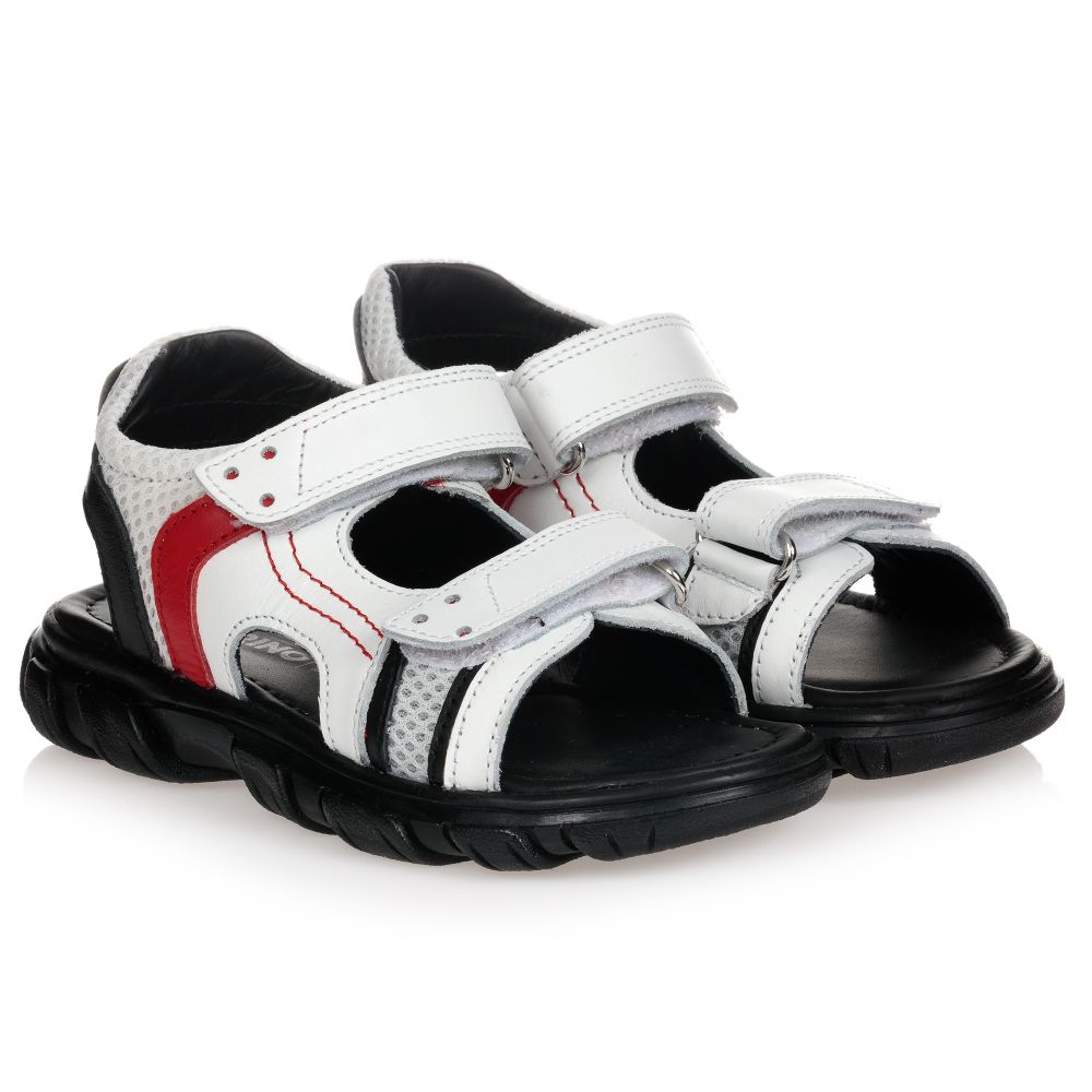 Naturino - Weiße Sandalen mit dicker Sohle (J) | Childrensalon