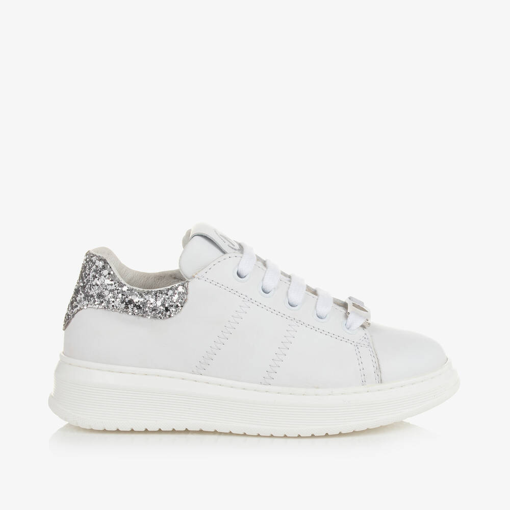 Naturino-Бело-серебристые кожаные кроссовки | Childrensalon Outlet