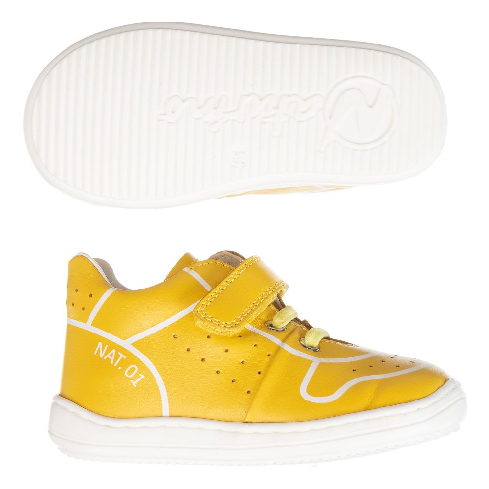 ناتورينو-ترينرز جلد لون أصفر للأولاد | Childrensalon Outlet