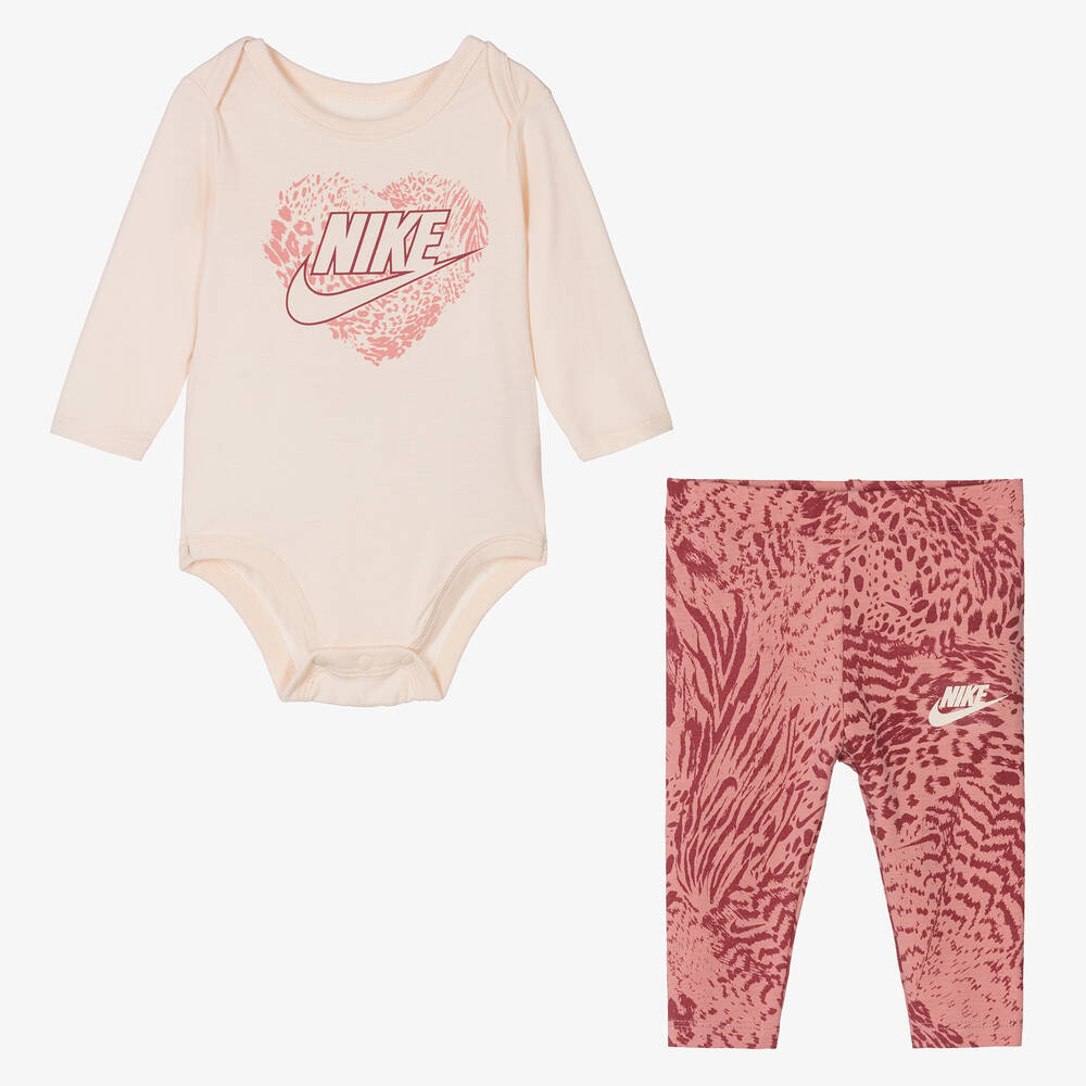Nike bebe outlet deals