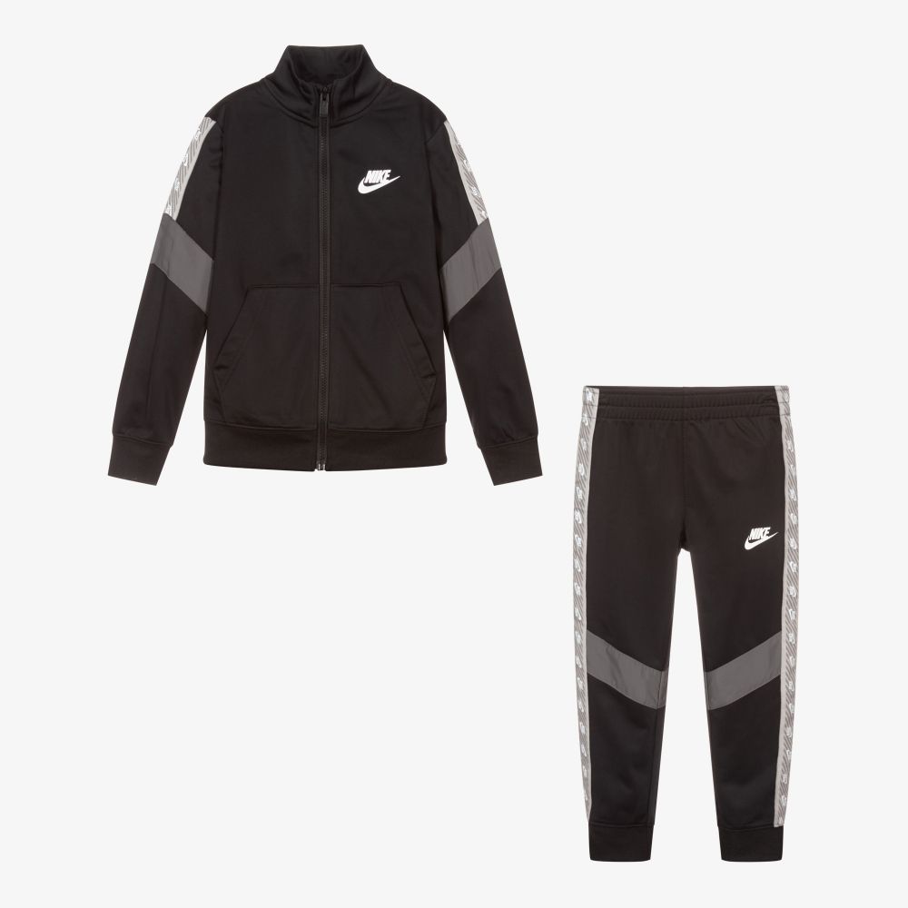 Boys black hot sale nike tracksuit
