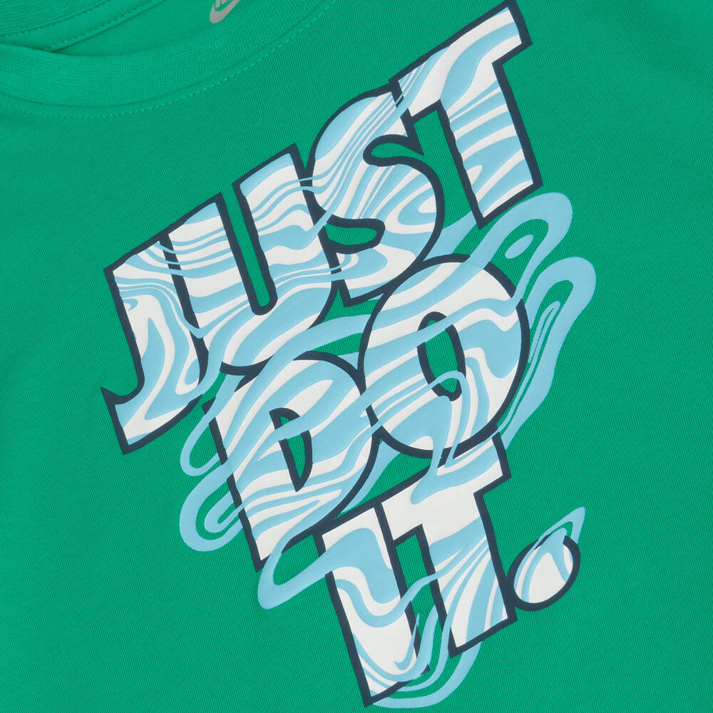 Nike t shirt junior sales