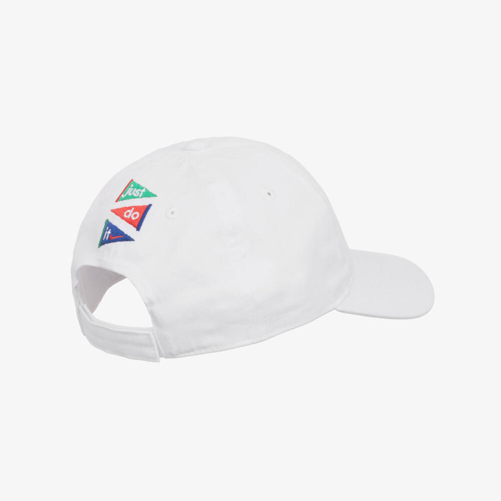 Nike-Boys White Emblem Cotton Hat | Childrensalon Outlet