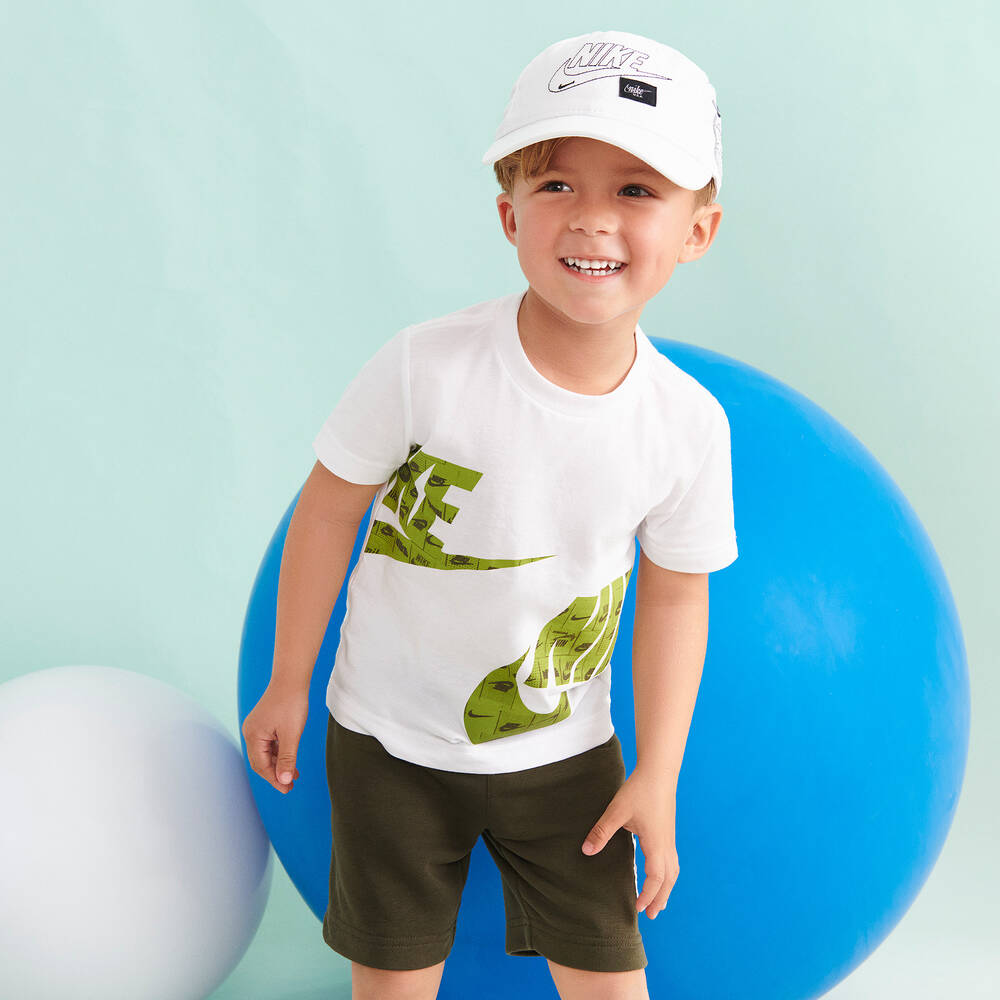 Nike-Boys White & Green Shorts Set | Childrensalon Outlet