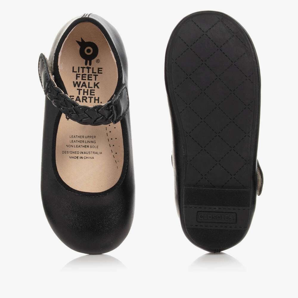 Leather upper and leather sole shoes store