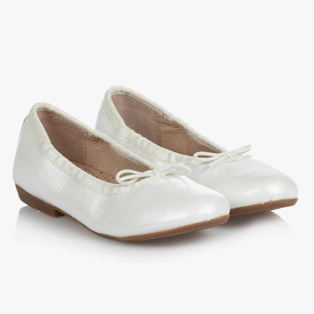 Ballerines blanches en cuir fille