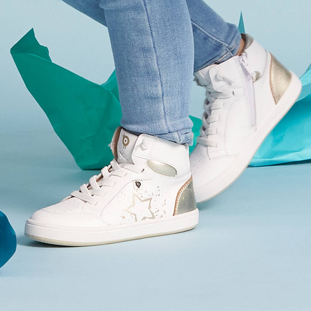 أولد سولز-حذاء رياضي بكاحل عالي جلد لون أبيض للأطفال | Childrensalon Outlet