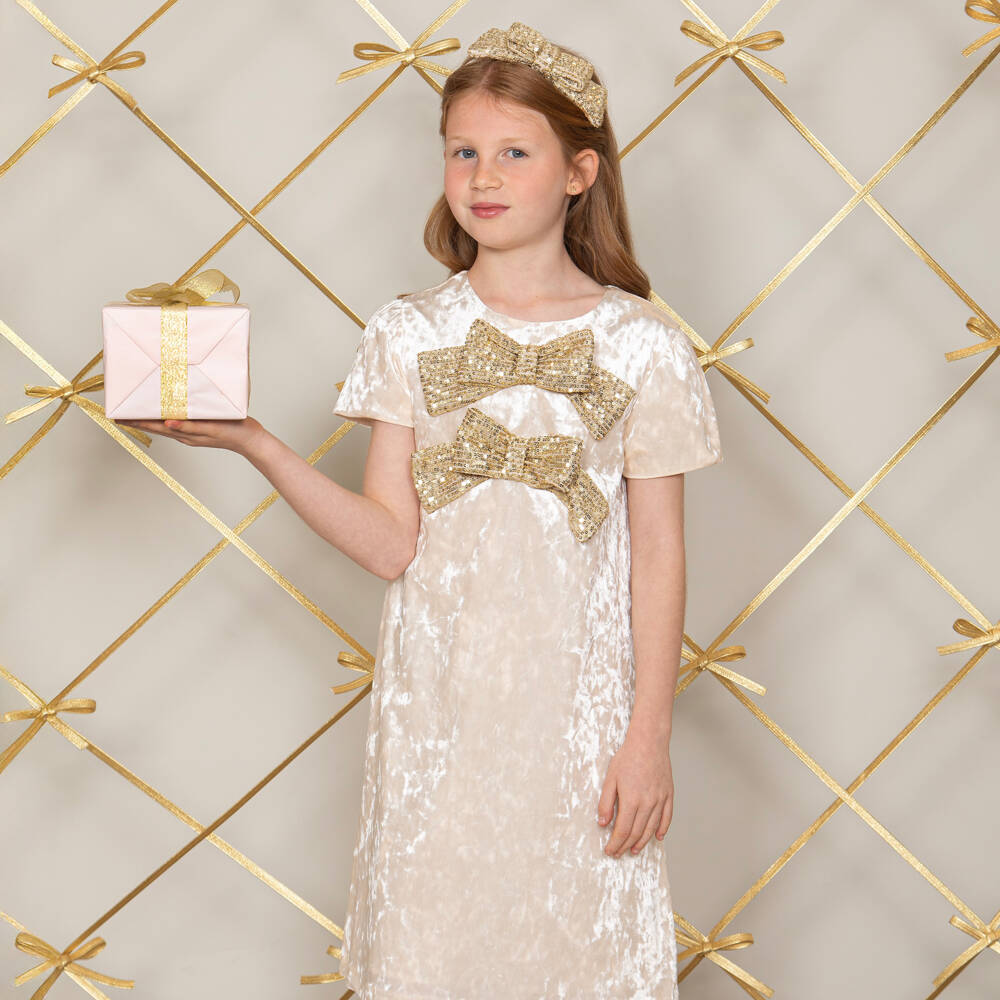 Patachou-فستان مخملي عاجي للبنات مع فيونكات ذهبية | Childrensalon Outlet