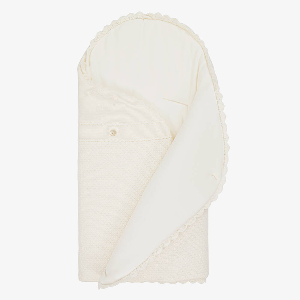 PAZ Rodríguez-Ivory Knitted Baby Nest with Scalloped Trim (75cm) | Childrensalon Outlet
