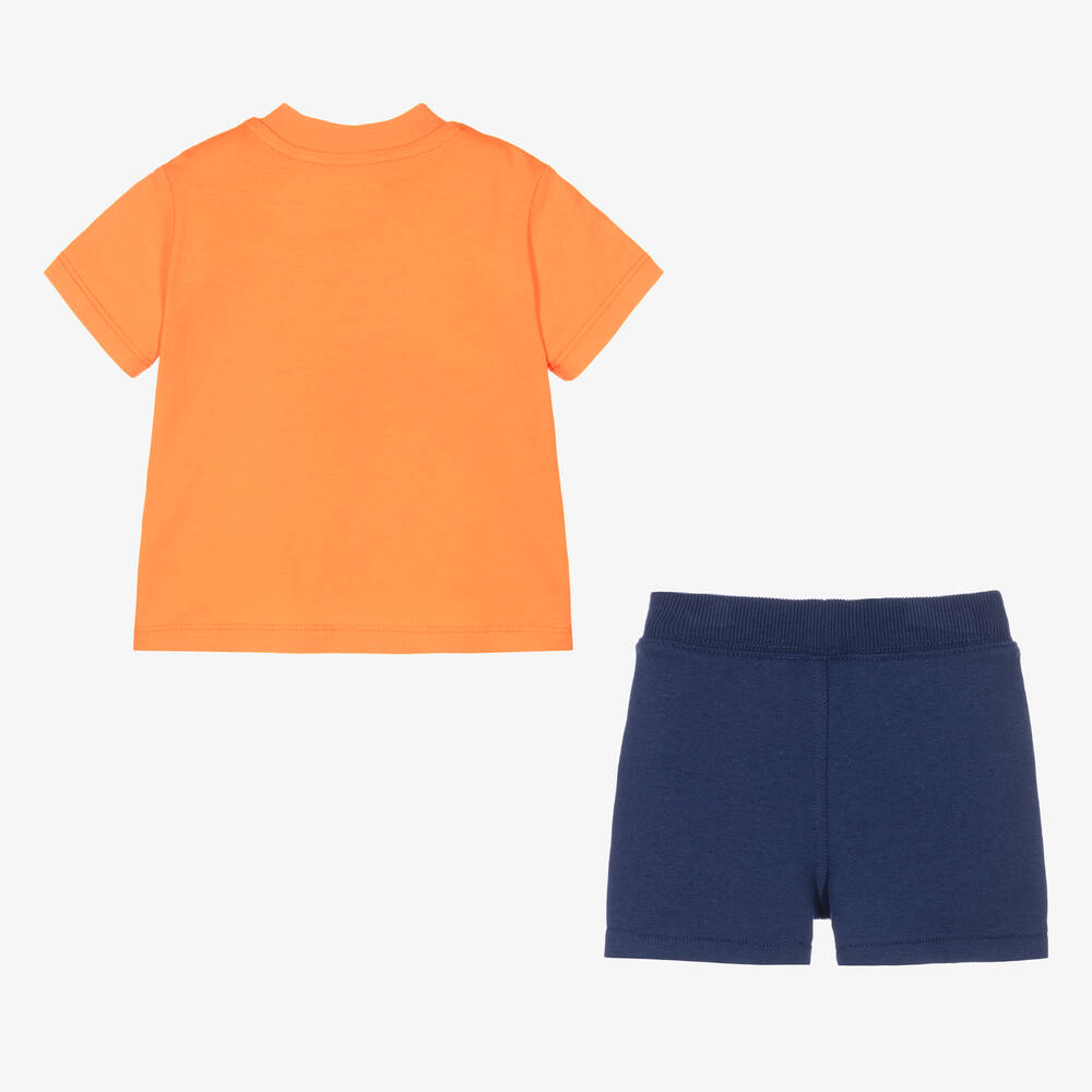 Blue shorts orange shirt sale