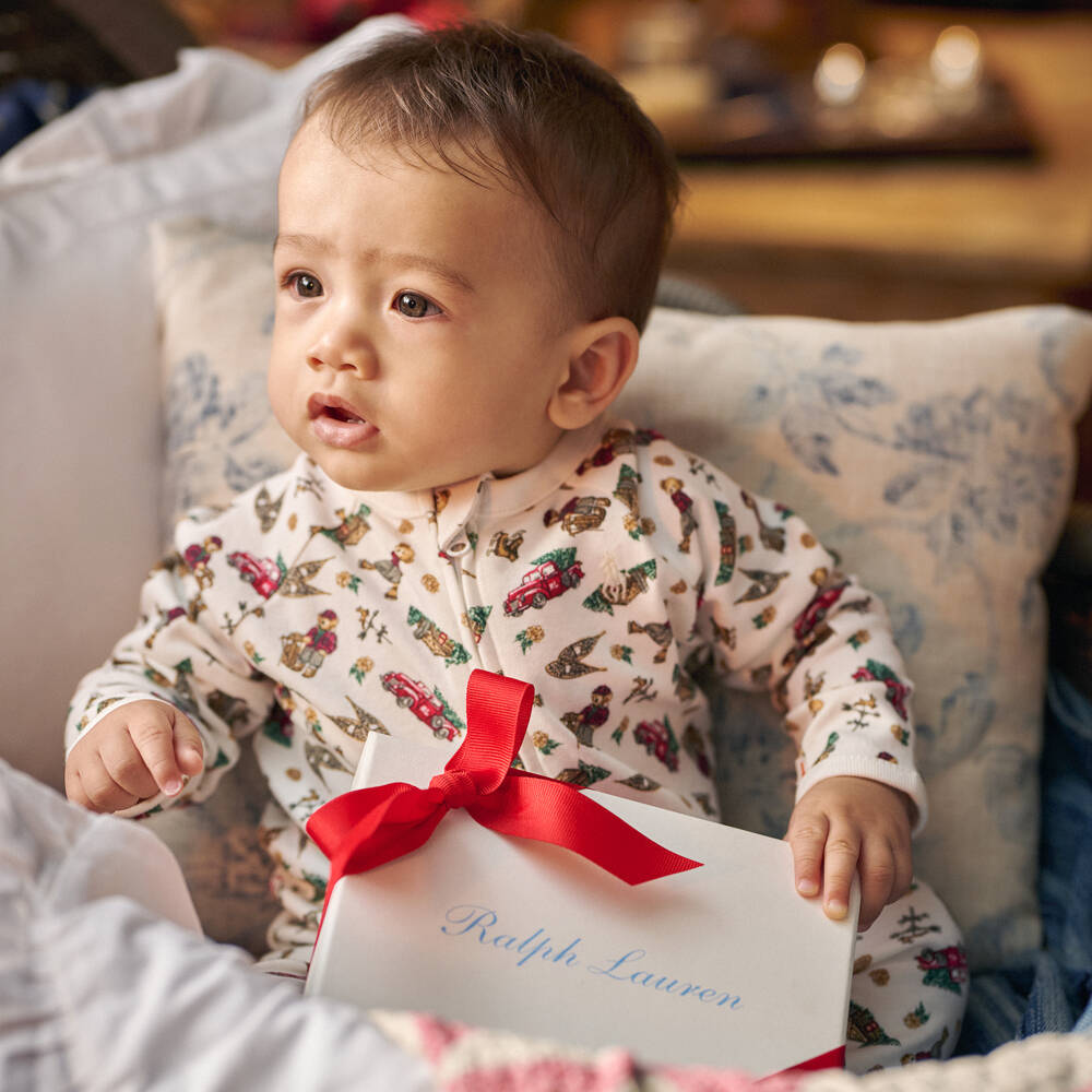 Ralph Lauren-Ivory All Over Xmas Print Babygrow | Childrensalon Outlet