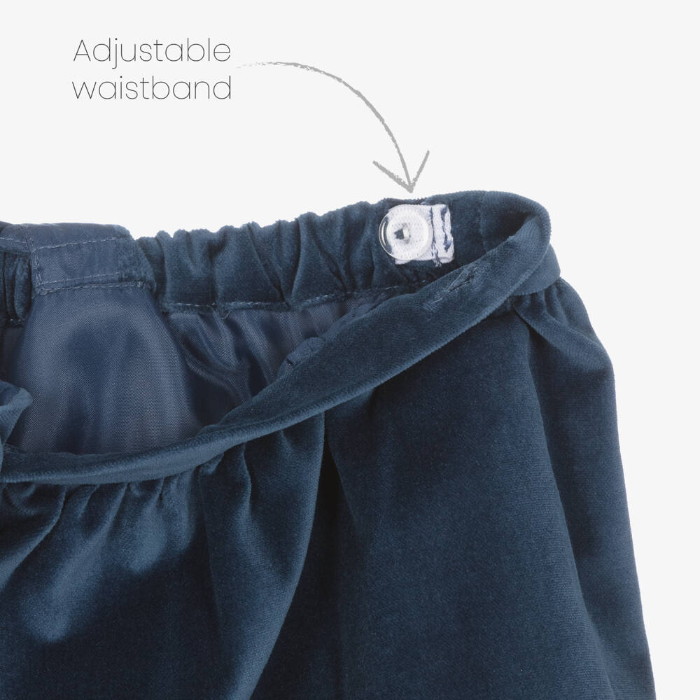 سارا لويز-طقم تنورة تطريز سموك مخمل لون أزرق | Childrensalon Outlet