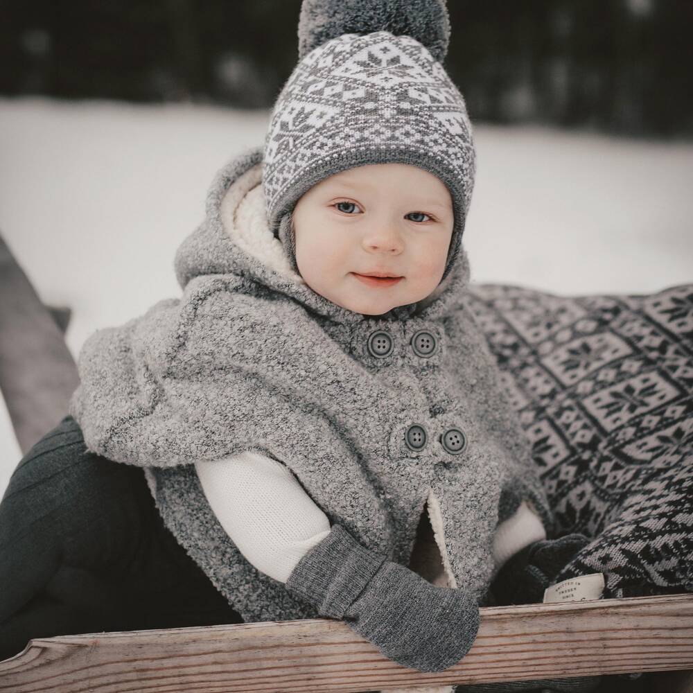 Sätila of Sweden-Dark Grey Twiddle Knitted Baby Mittens | Childrensalon Outlet