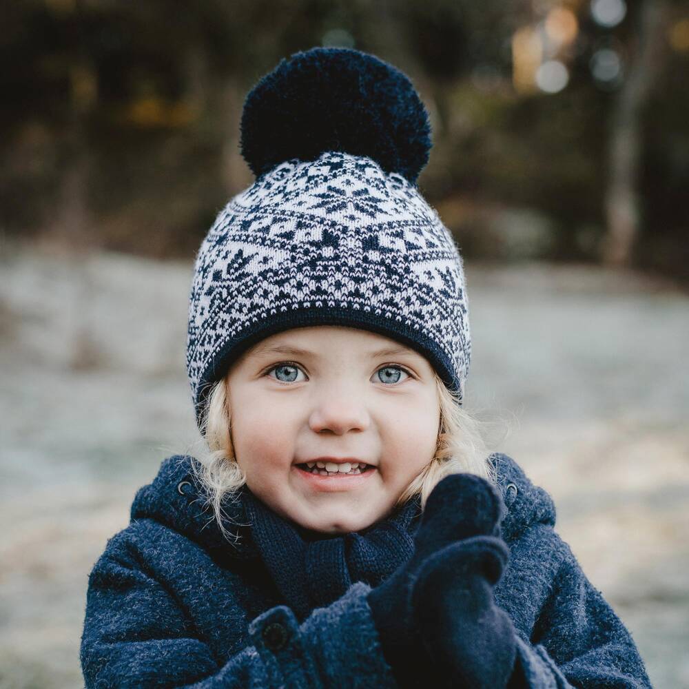 Sätila of Sweden-Navy Blue Alice Knitted Large Pom-Pom Beanie | Childrensalon Outlet