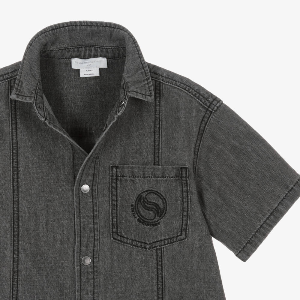 Stella McCartney Kids-Boys Black Denim Shirt with Embroidered Circular Logo | Childrensalon Outlet