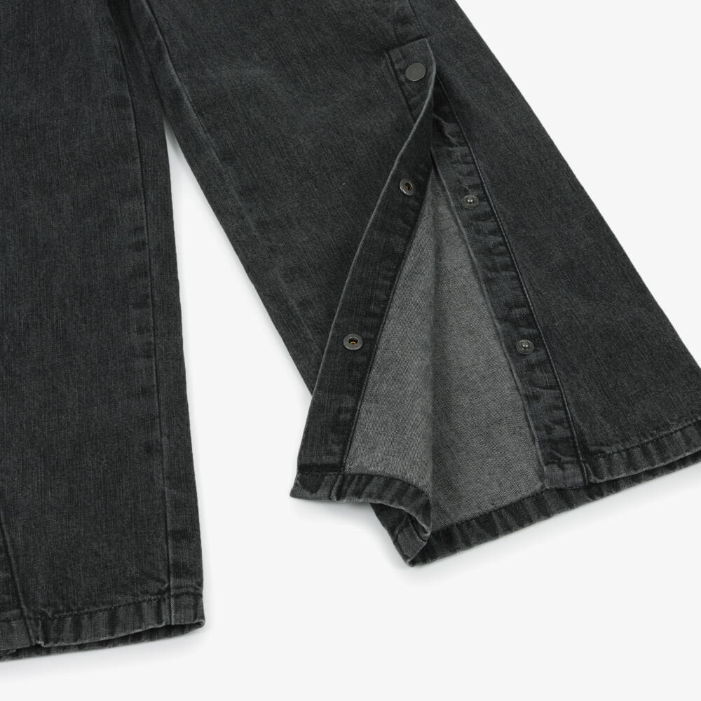 Stella McCartney Kids-Girls Black Flared Jeans with Popper Seams | Childrensalon Outlet