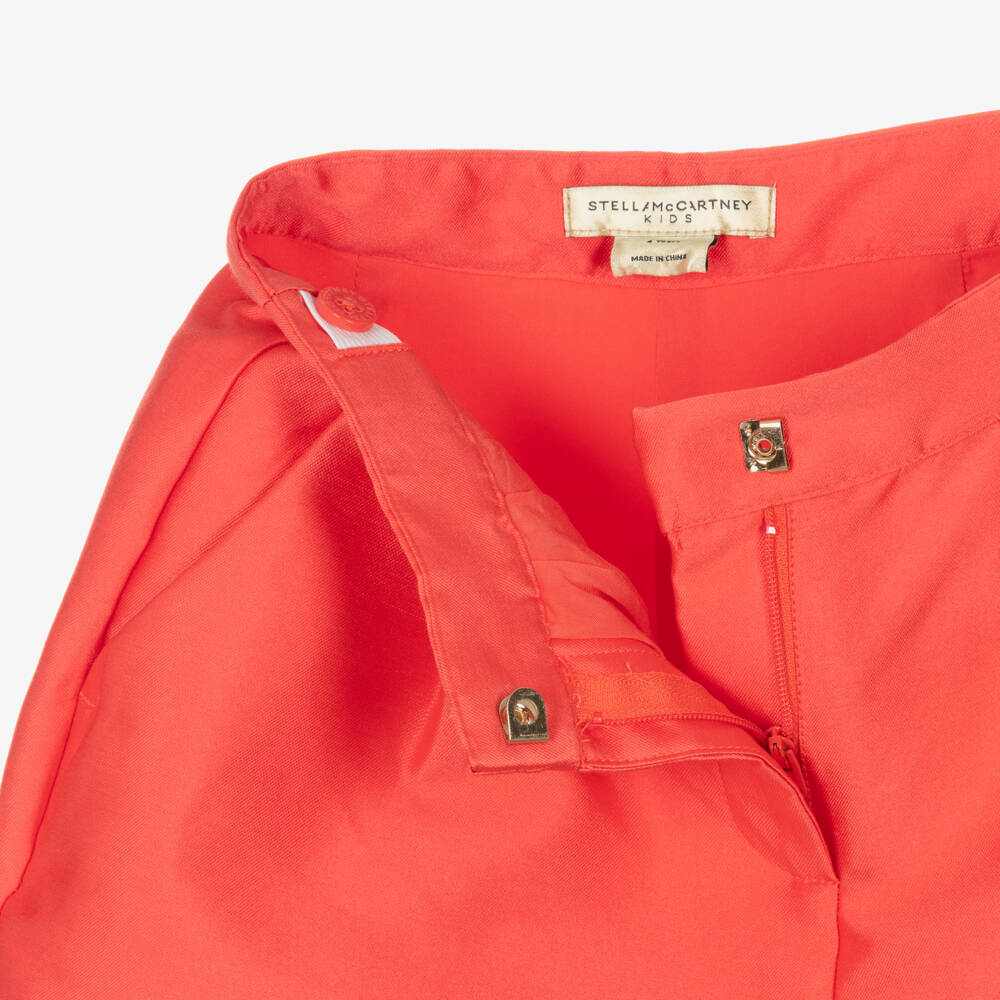 Stella McCartney Kids-Girls Coral Red Satin Shorts | Childrensalon Outlet
