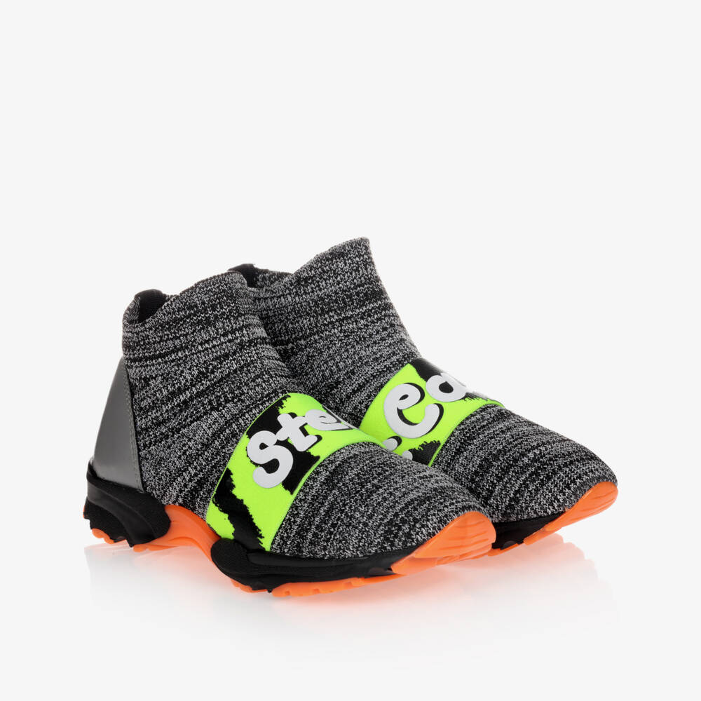 Stella McCartney Kids-ترينرز جوارب ستريتش لون رمادي للأولاد | Childrensalon Outlet