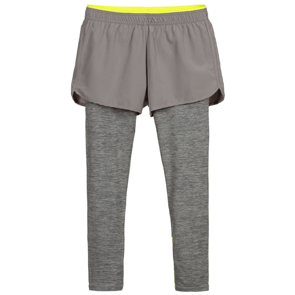 Athletic shorts sales with leggings