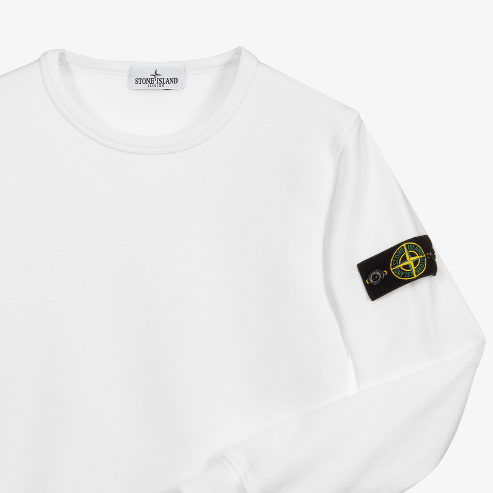 Stone island t shirt sales with badge on sleeve