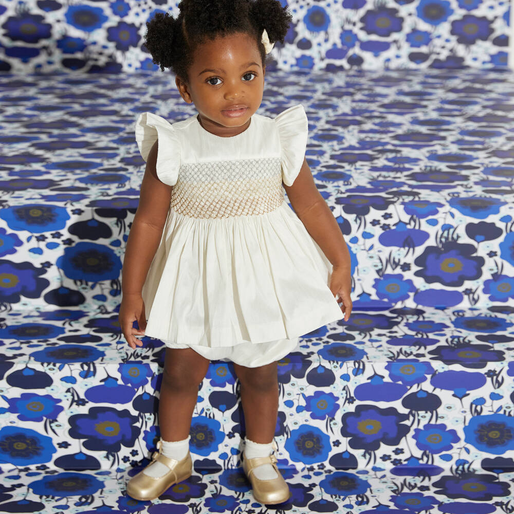 Story Loris-Girls Ivory Socks with Silk Bow | Childrensalon Outlet