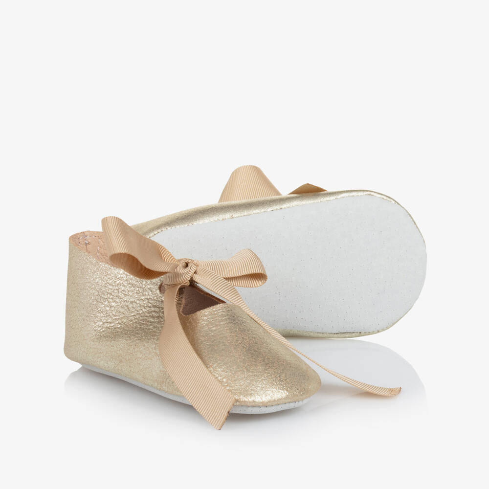 Tartine et Chocolat-Girls Gleaming Gold Leather First Shoes | Childrensalon Outlet
