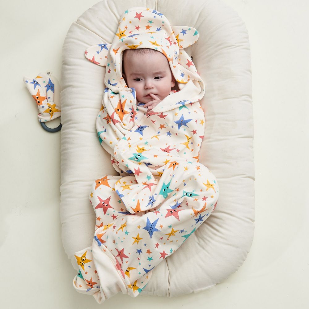 Hooded blanket shop for newborn