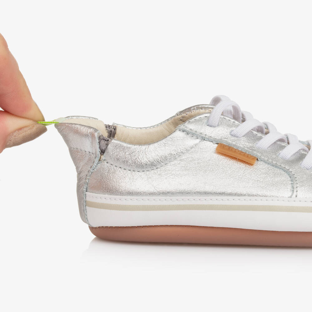 Tip Toey Joey-حذاء أولى خطوات من الجلد الفضي | Childrensalon Outlet