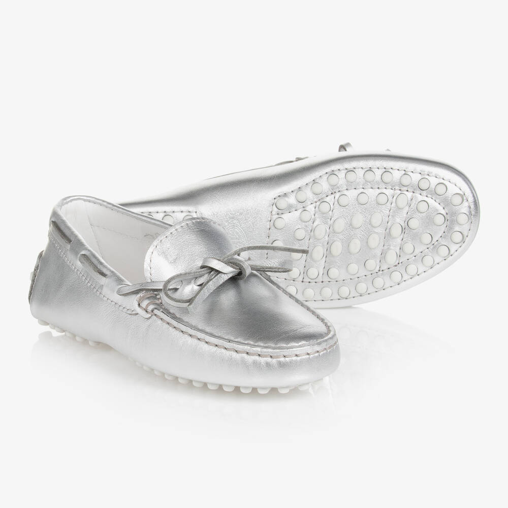 Tod's - Mocassins argentés en cuir fille | Childrensalon