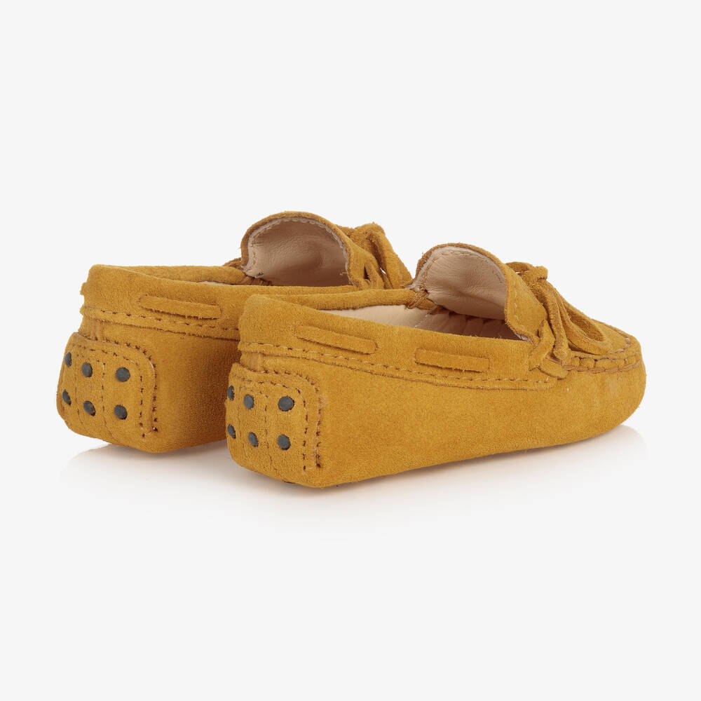 Yellow moccasin sale