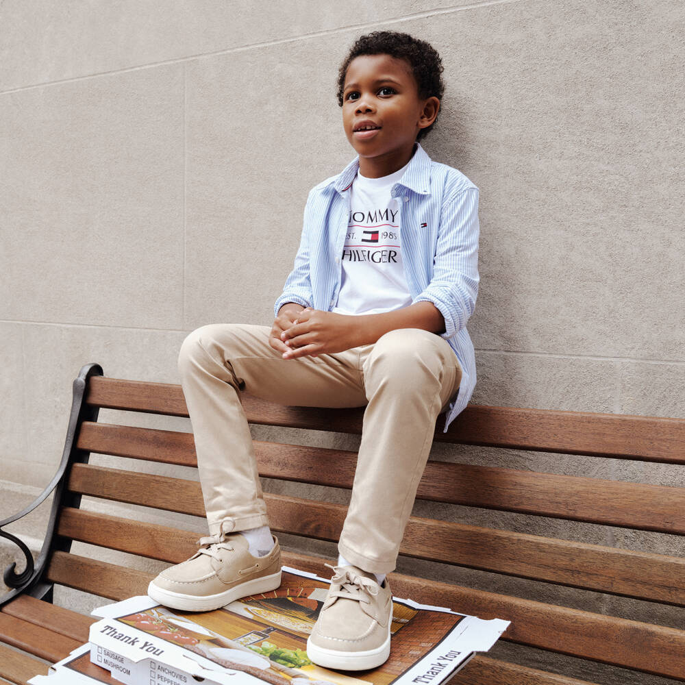 Tommy Hilfiger-Boys White Iconic Emblem Tee | Childrensalon Outlet