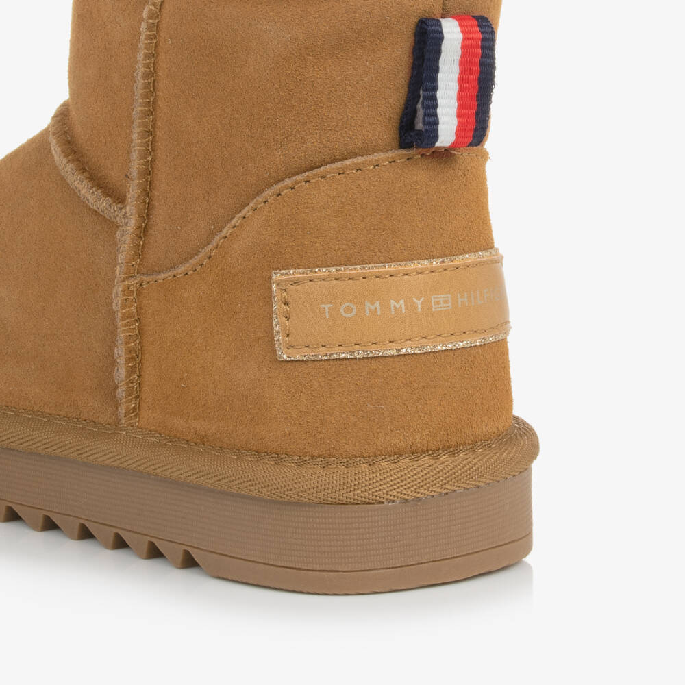 Tommy Hilfiger-بوتات فرو شامواه بلون الجمل للبنات | Childrensalon Outlet