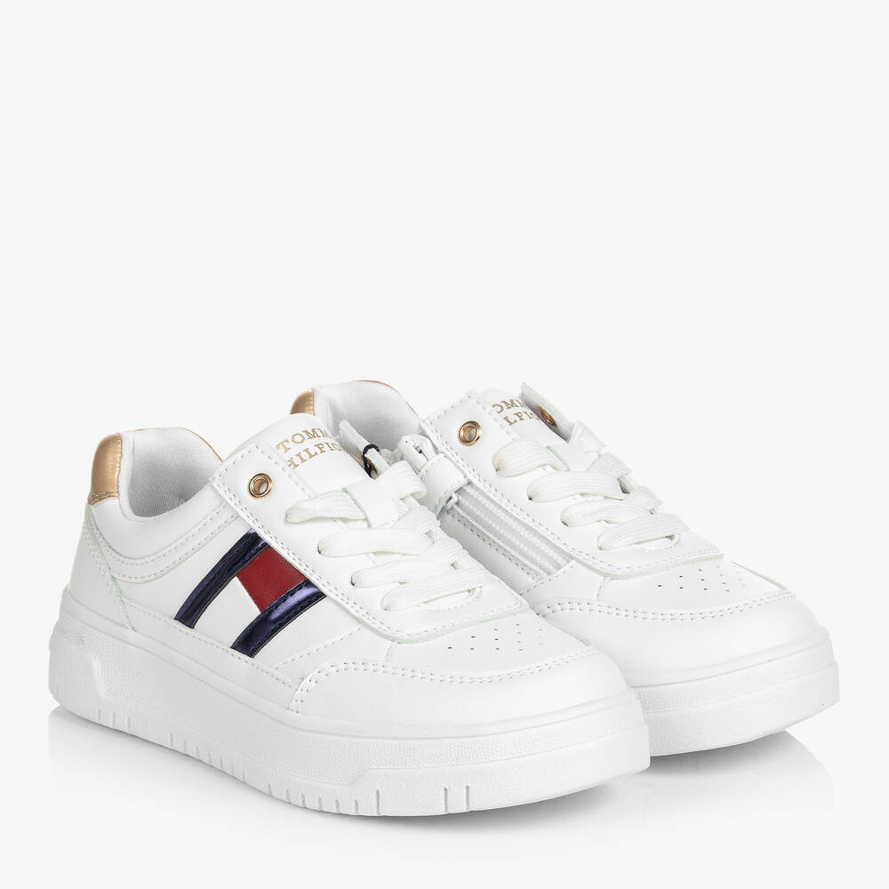 Tommy Hilfiger - Sneakers in Weiß und Gold | Childrensalon