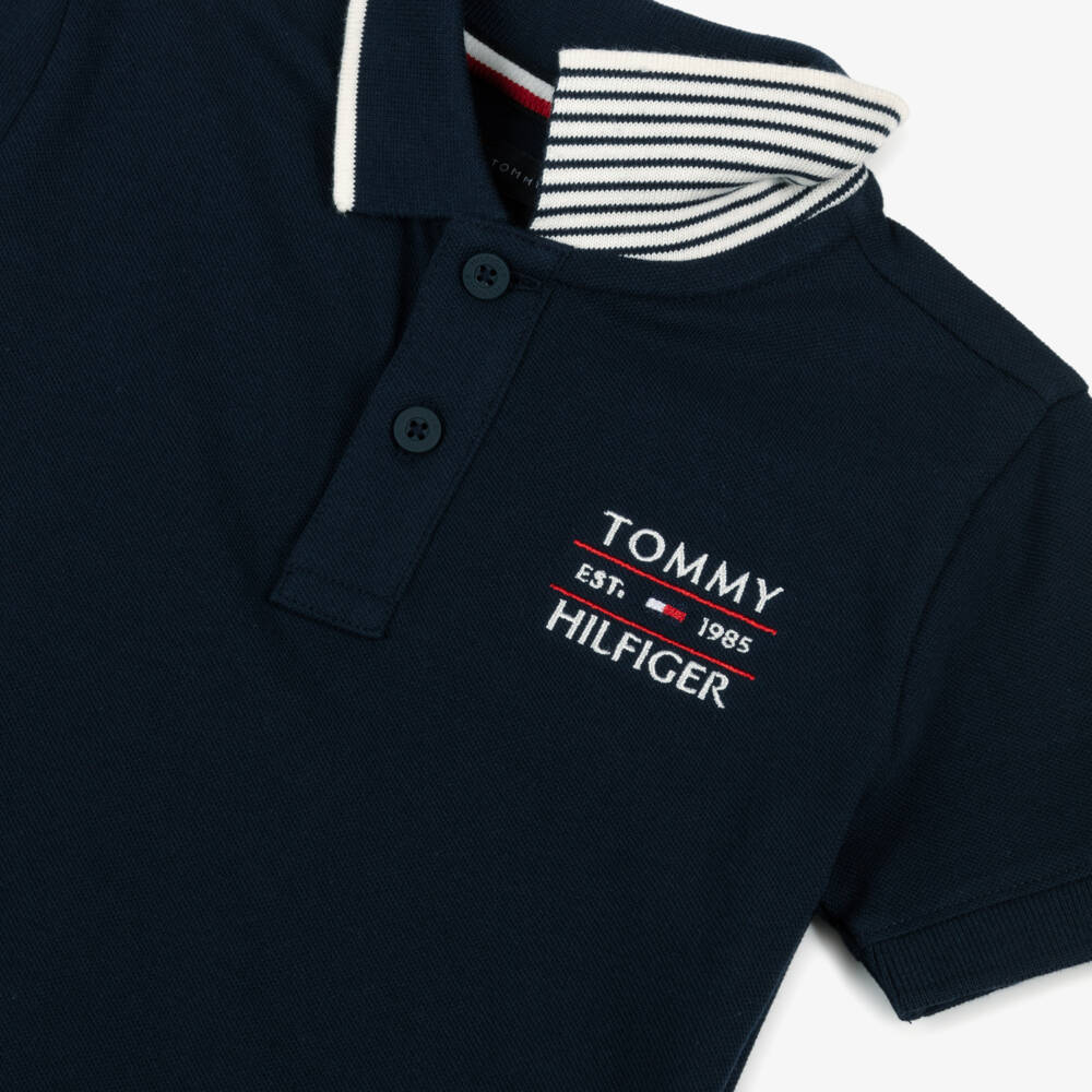 Tommy Hilfiger-قميص بولو كحلي بتفاصيل الشعار | Childrensalon Outlet