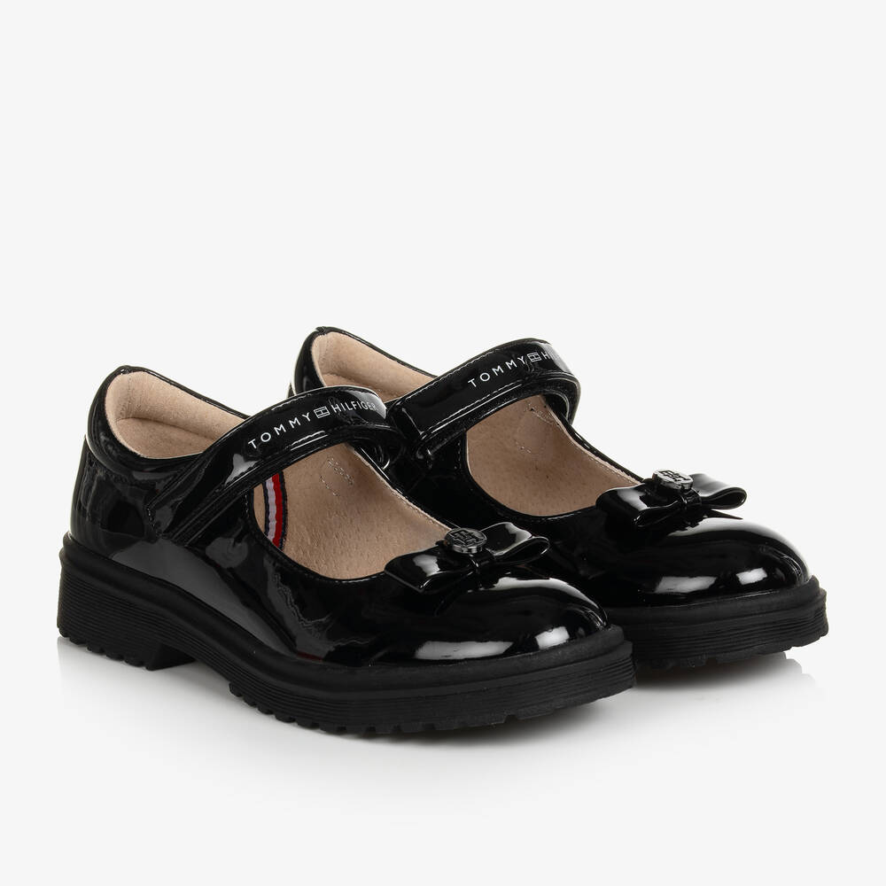 Tommy Hilfiger - حذاء تينز بناتي جلد صناعي لامع لون أسود | Childrensalon