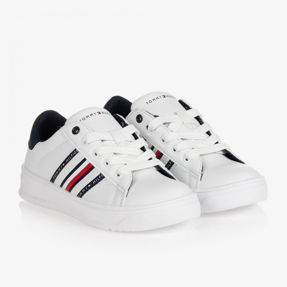 Tommy Hilfiger - Weiße Teen Sneakers mit Schnürsenkel | Childrensalon