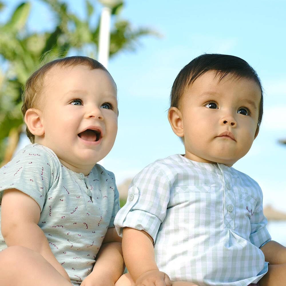 Tutto Piccolo-Зеленая рубашка в клетку и белые шорты | Childrensalon Outlet