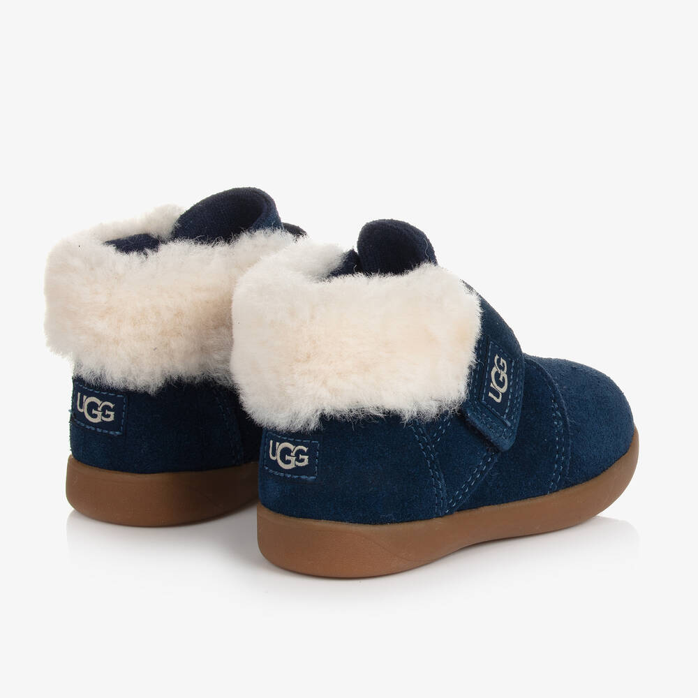 Dark blue boy uggs deals