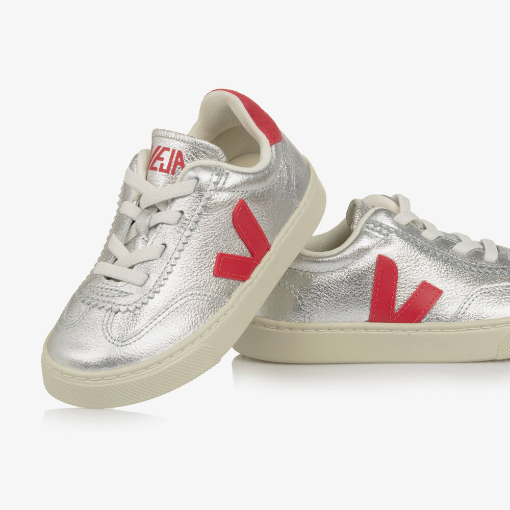 VEJA-Girls Metallic Silver & Red Leather Trainers | Childrensalon Outlet