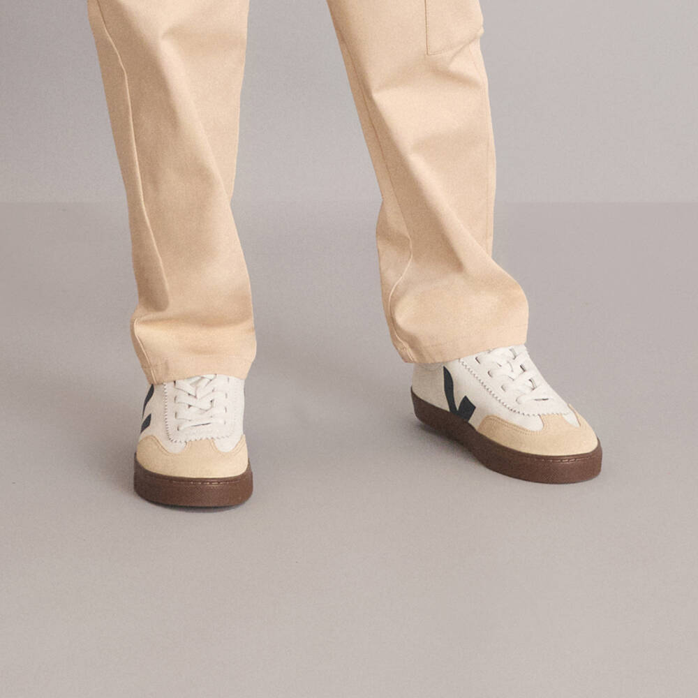 VEJA-Girls White, Beige & Black Leather Volley Trainers | Childrensalon Outlet