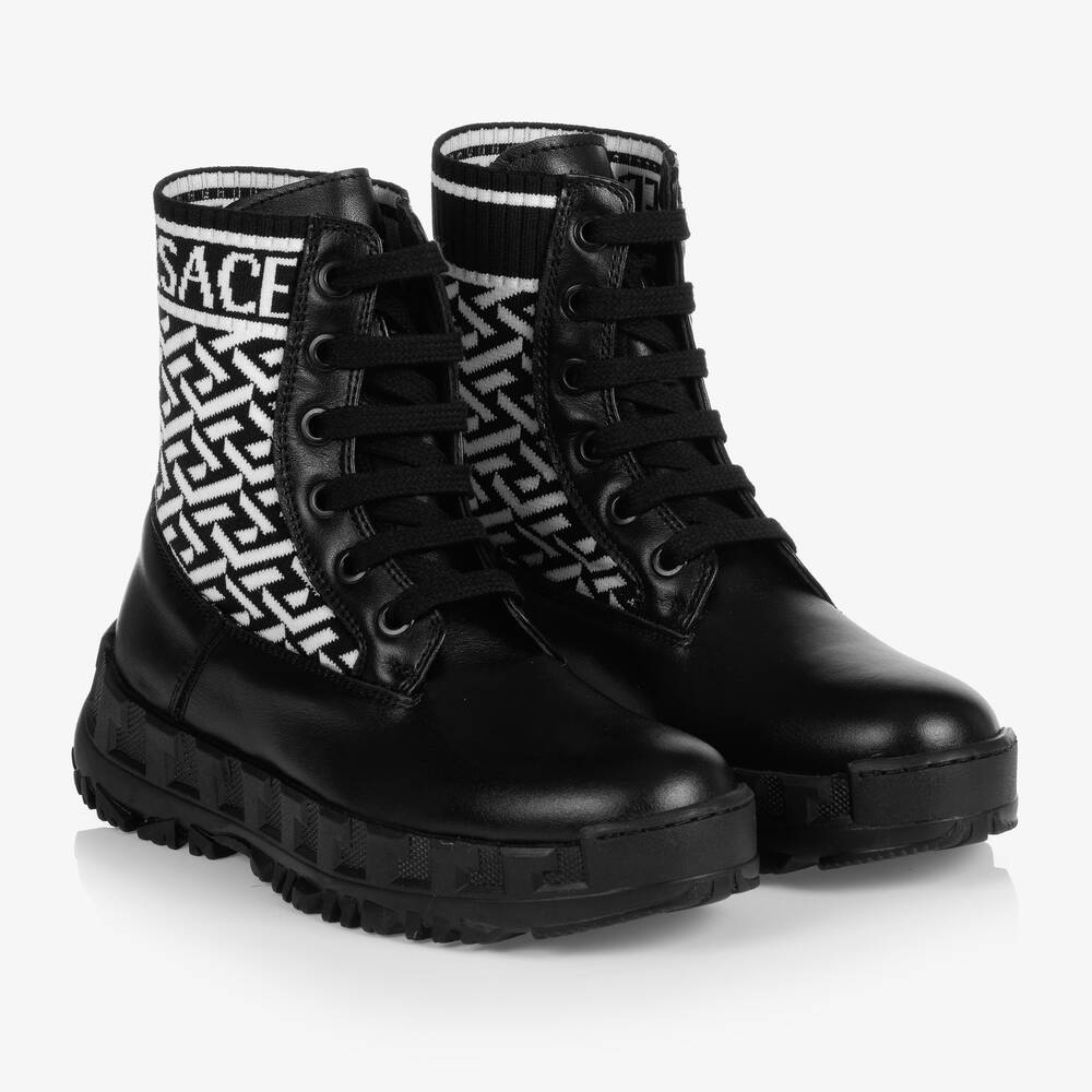 Versace - Boots noires en cuir La Greca | Childrensalon