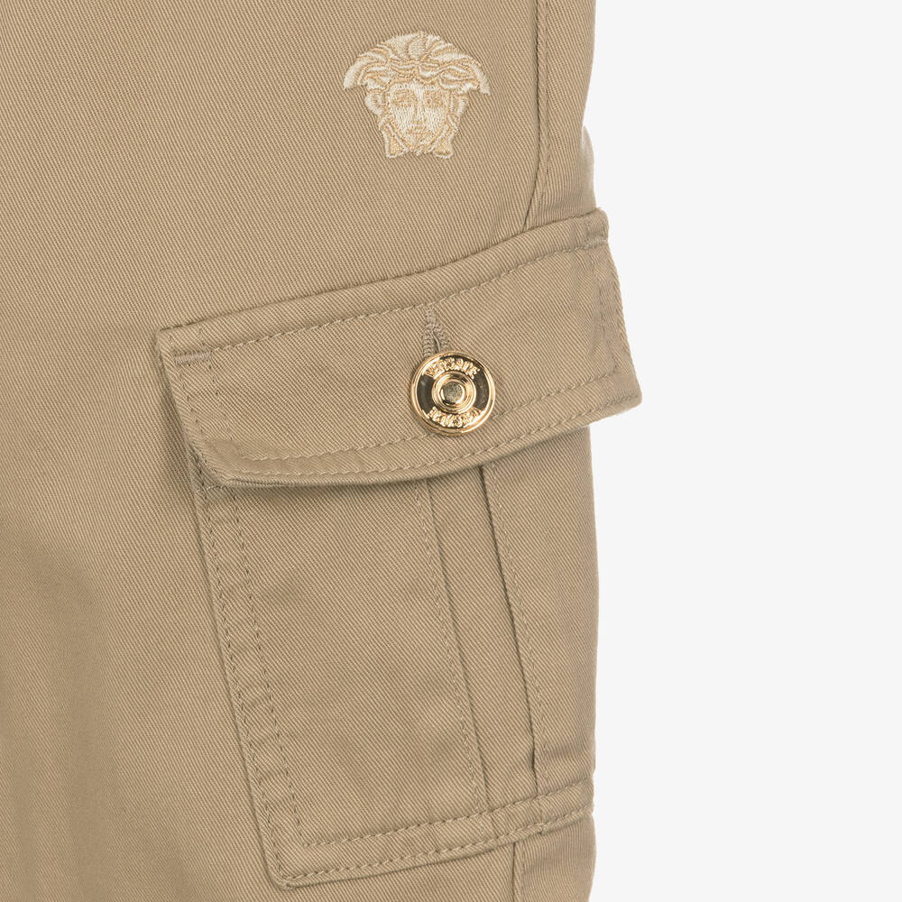 Versace-بنطلون كارغو قطن تويل لون بيج للأولاد | Childrensalon Outlet