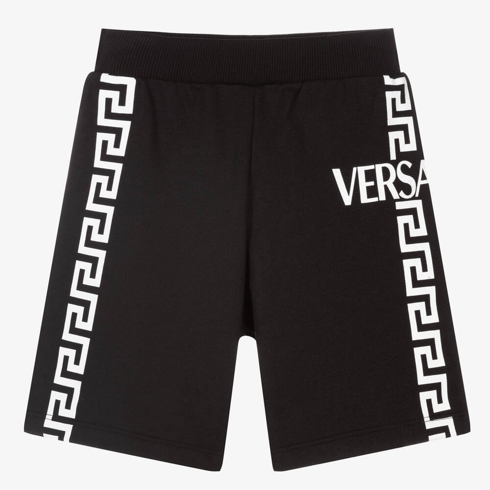 Versace - Черные шорты с принтом Greca для мальчиков | Childrensalon